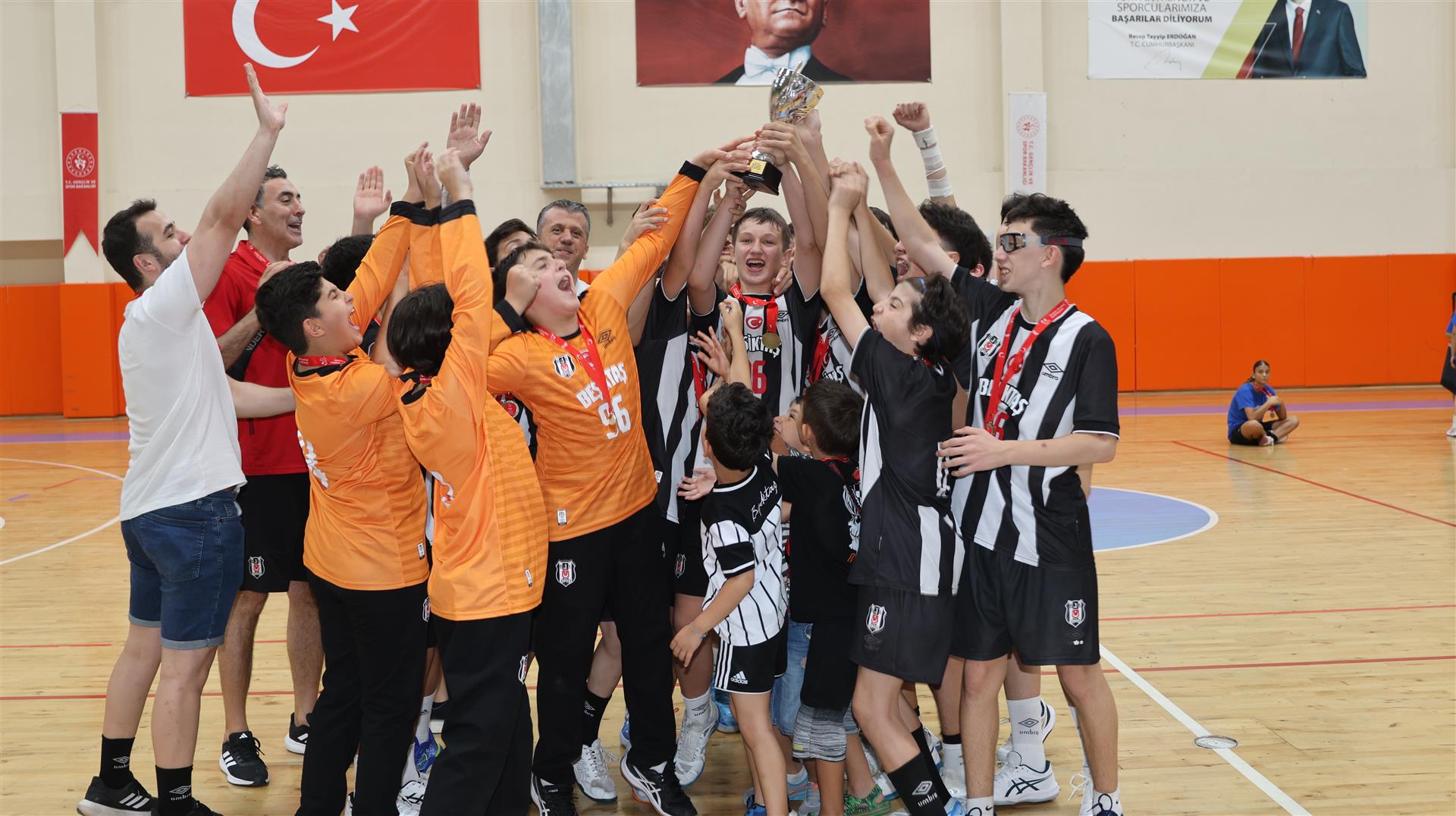 2024 2025 Minikler Kiz Erkek Hentbol Turkiye Sampiyonasi Tamamlandi 577244 1Ed9F8A0Ba1B48E71C399Ba405819F7D