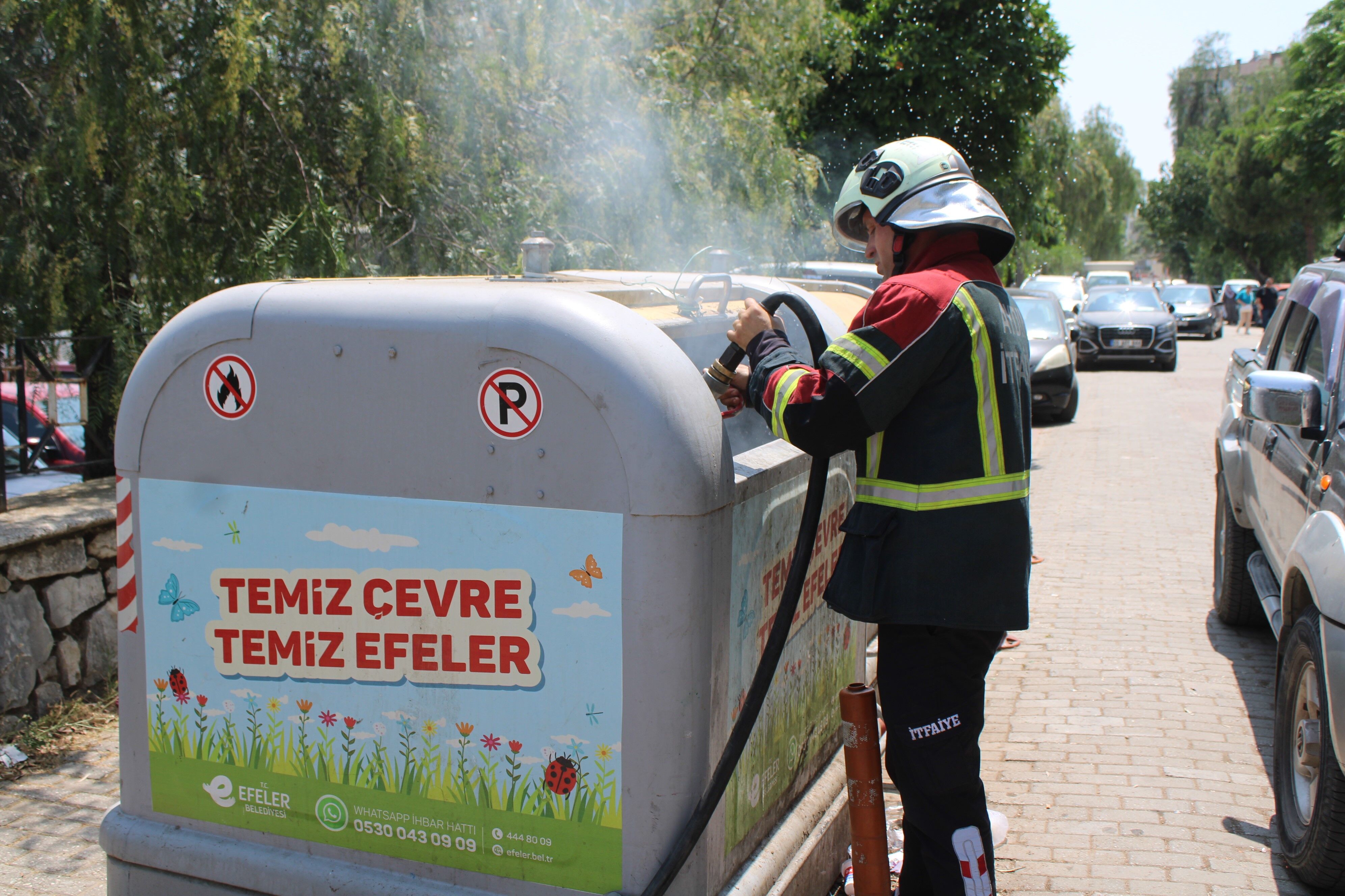 Aydın’da çöp konteyneri tutuştu: Ekipleri harekete geçirdi