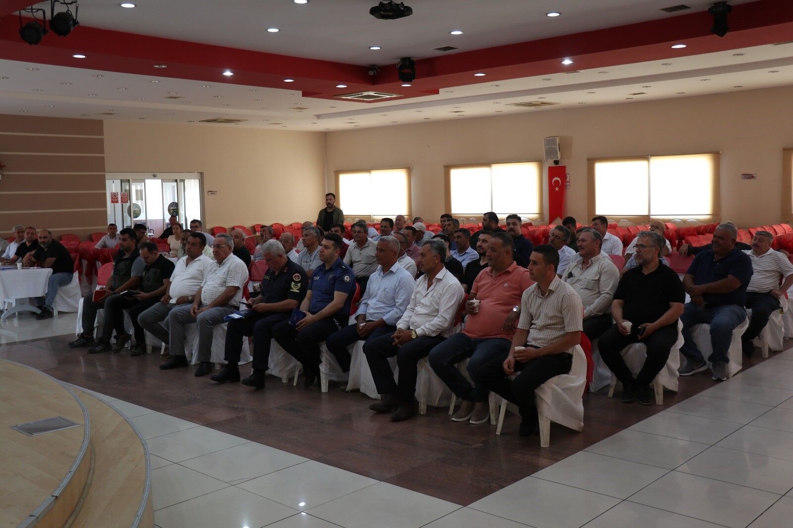 Bozdoğan bu toplantıya kilitlendi: Gündem yangınlar ve sinek mücadelesi