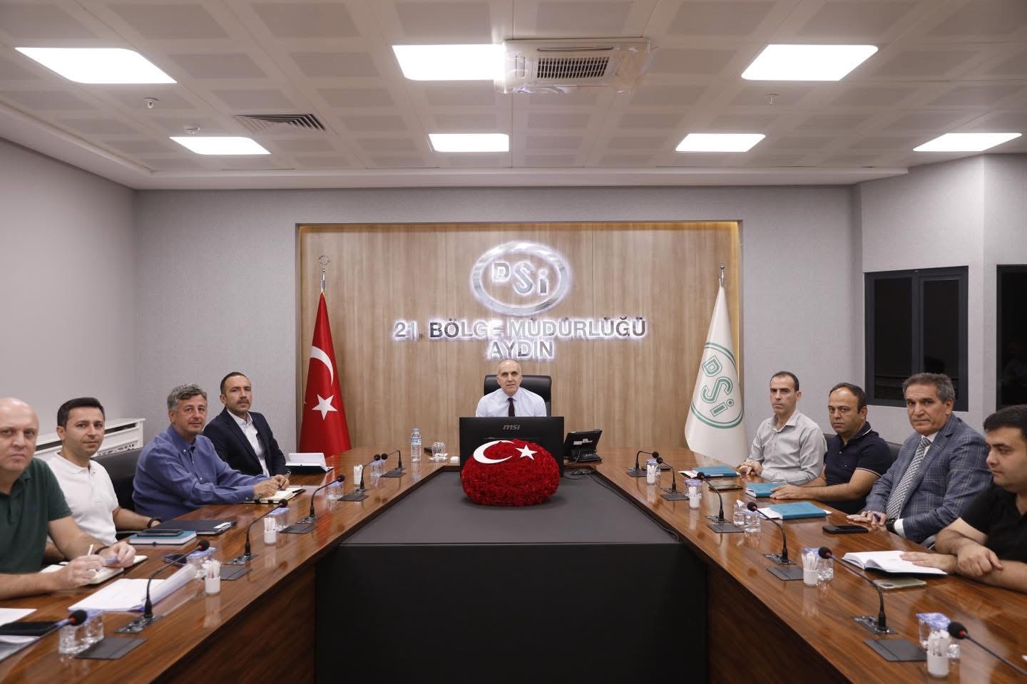 Aydinda Onemli Bolge Toplantisi Illerdeki Yatirimlar Degerlendirildi 575945 Aedeb33Ba071973214B14Ce930Eaa2A5