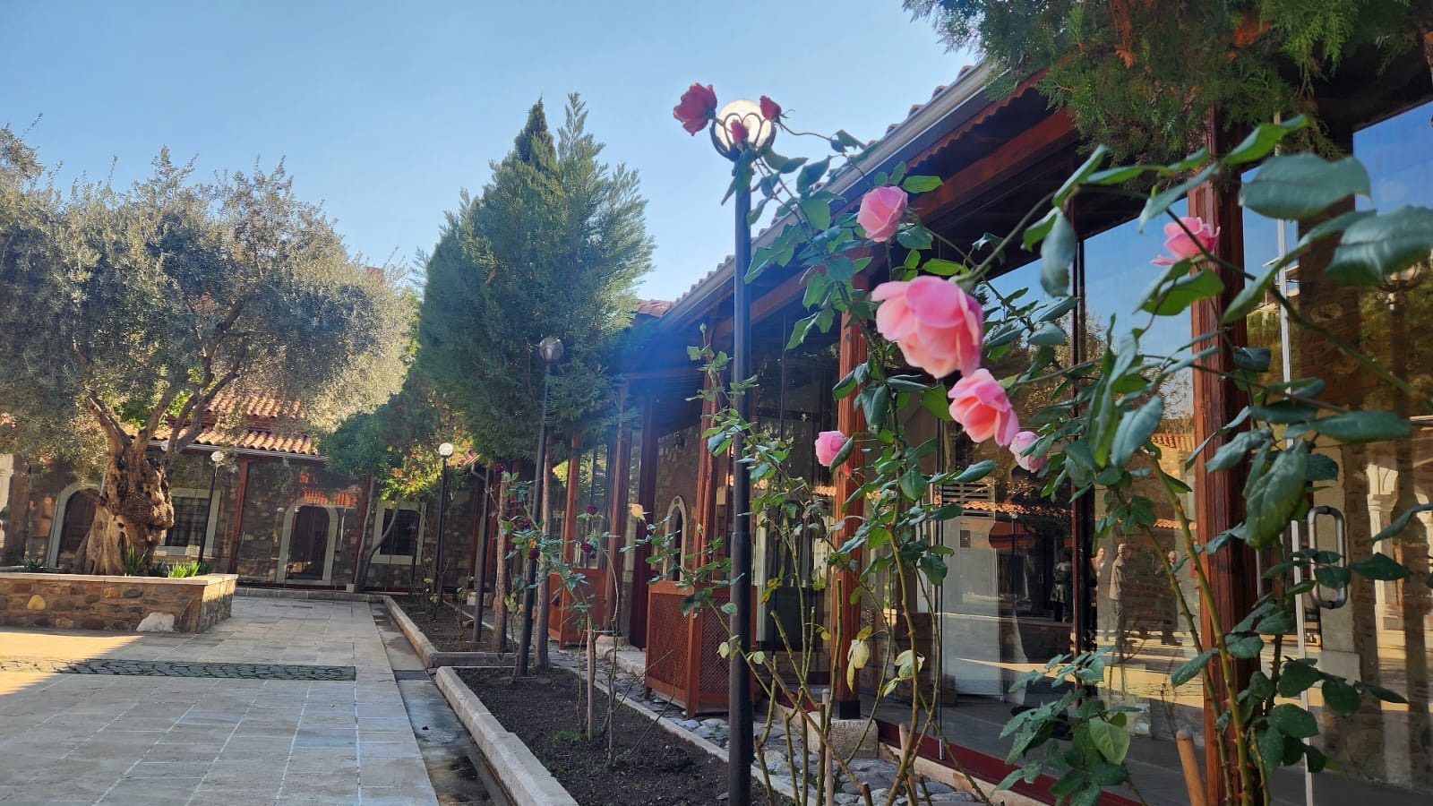 Aydinda Tarihi Kulliye Kapilarini Aciyor 579250 C458130E82046Bae59185F559A3687B7