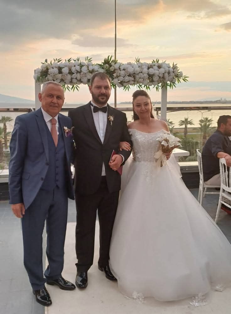Aydinli Gazeteci Husamettin Kacarin Kizi Dunyaevine Girdi 573254 E9896F76Bfaf60Fa1F5F3037Bc9A9Aab