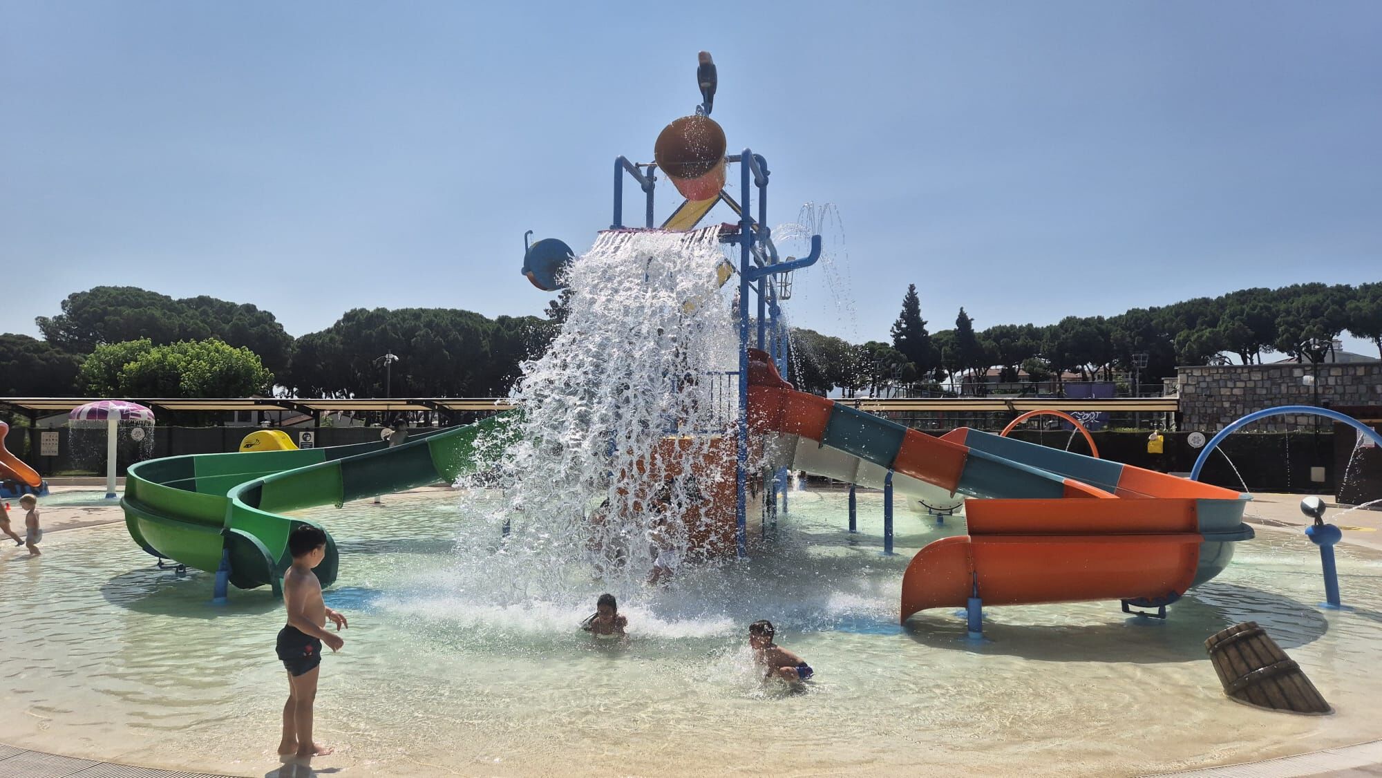 Baskan Cercioglundan Cocuklara Yaz Tatili Hediyesi Eglencenin Adresi Tekstil Park Aquapark 576310 0B3F5F7E0F3B30B758D61654Cc34843F