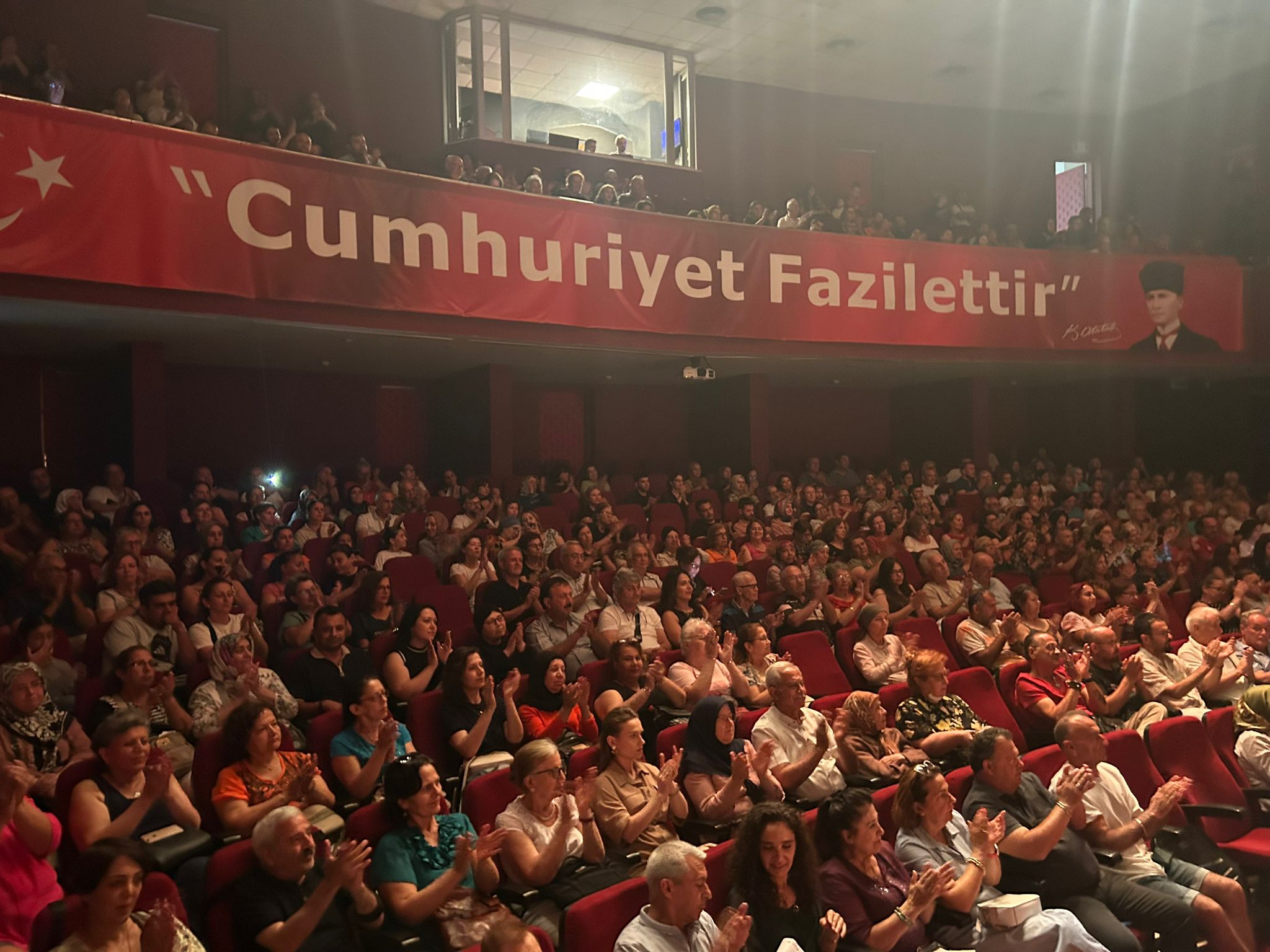 Baskan Cercioglunun Sanata Destek Aydinda Unutulmaz Turku Gecesi 577889 B5Dd380Cf3C09A161B50Dc16Fbda42Be
