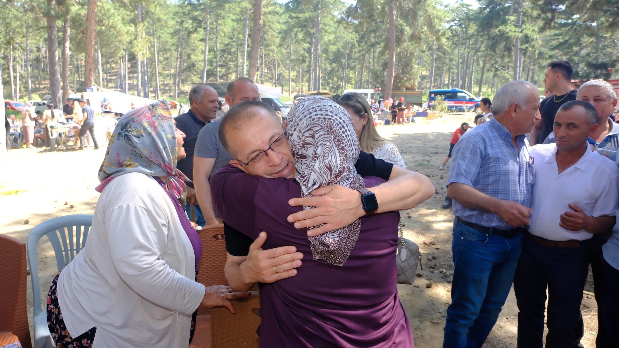 Başkan Doğanca vatandaşla iç içe: Görüş ve talepleri dinledi
