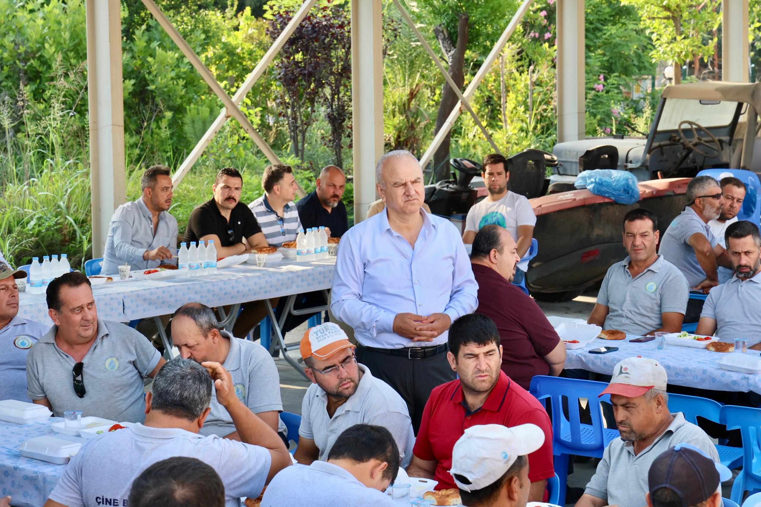 Baskan Kivrak Is Guvenligi Asla Ihmal Edilemez 575099 Fd03214A7Ec3F37669Da0D2Ff597Af2A