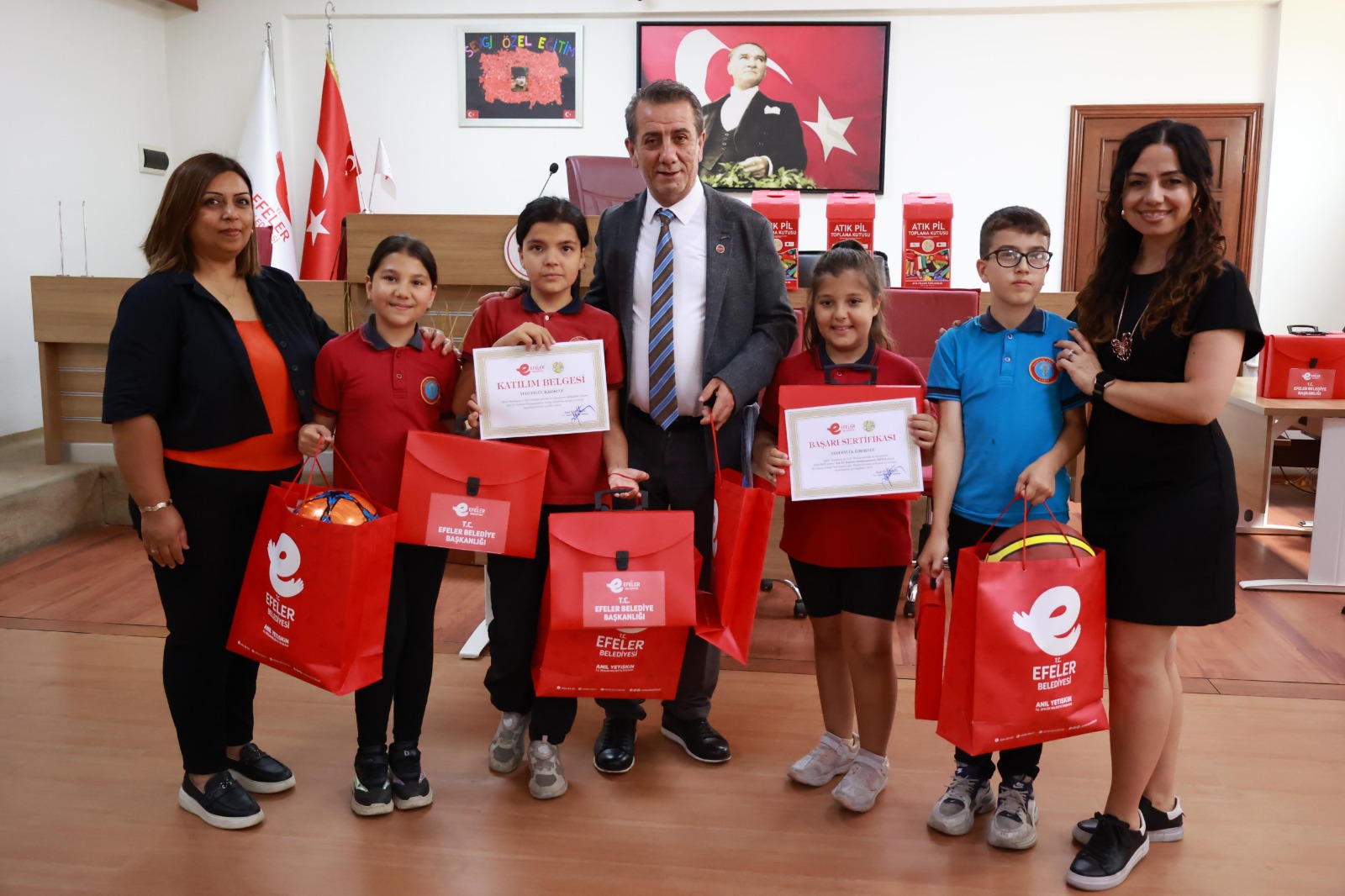 Baskan Yetiskin Cevreci Ogrencileri Agirladi 573316 7E0A0E1B59511Aebb037D6760275D71C