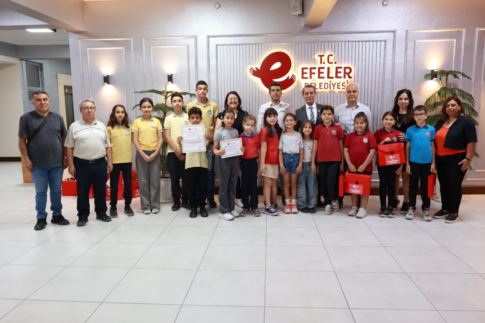 Baskan Yetiskin Cevreci Ogrencileri Agirladi 573316 813A2204E33240E5Bb3F971D431F7E64