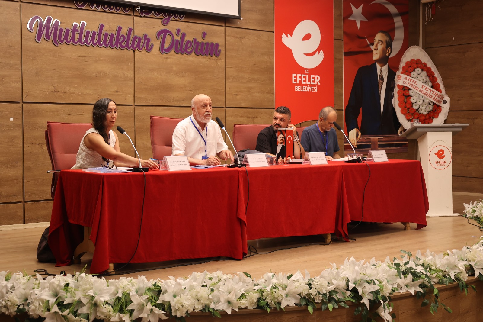 Baskan Yetiskinle Efeler Bilimin Ve Kulturun Kenti Oluyor 578985 C9C7Cc0Ea3Eb358C12F32Bef0E06Cc79