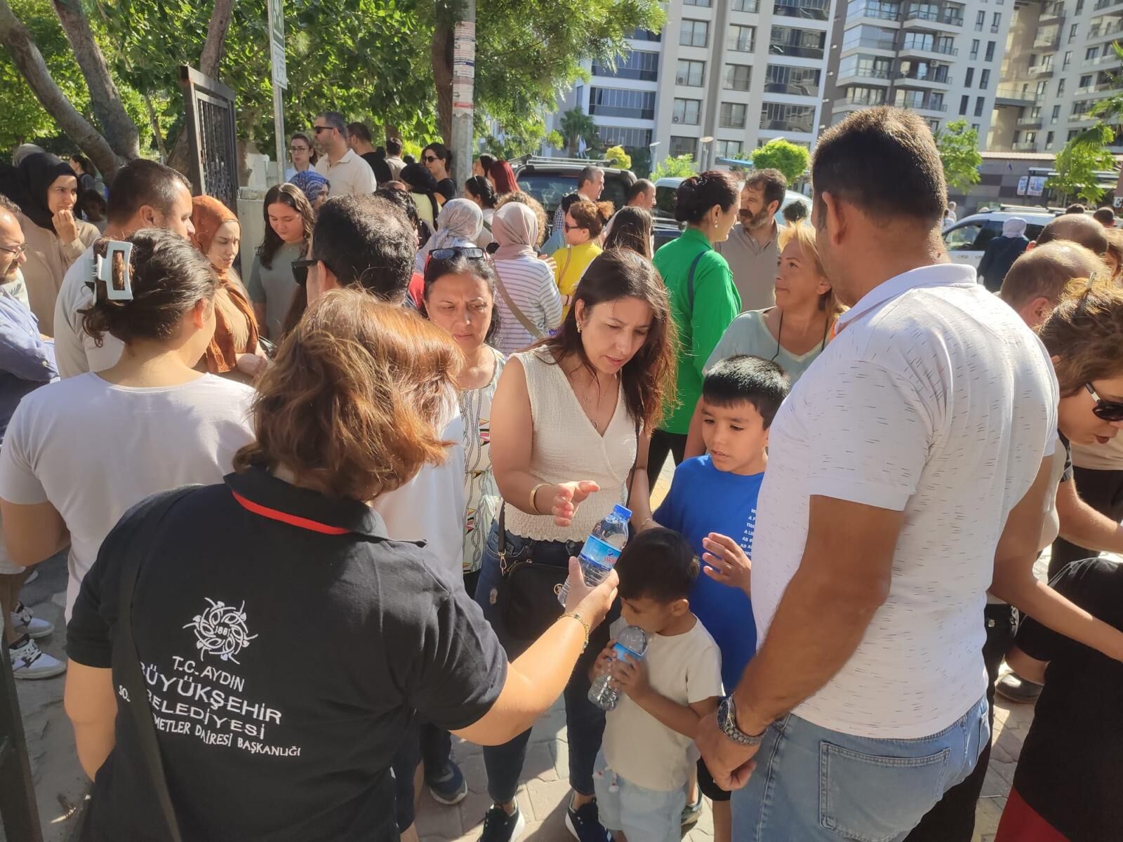 Çerçioğlu’ndan LGS’ye katılan öğrencilere destek