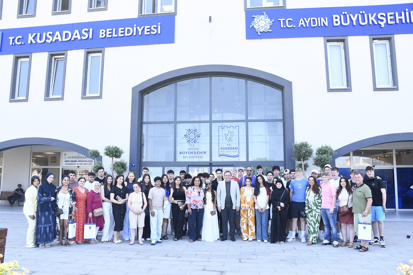Dusseldorftan Kusadasina Genclik Koprusu 577218 6De758074194F6D0F798F19F17A1A2D4