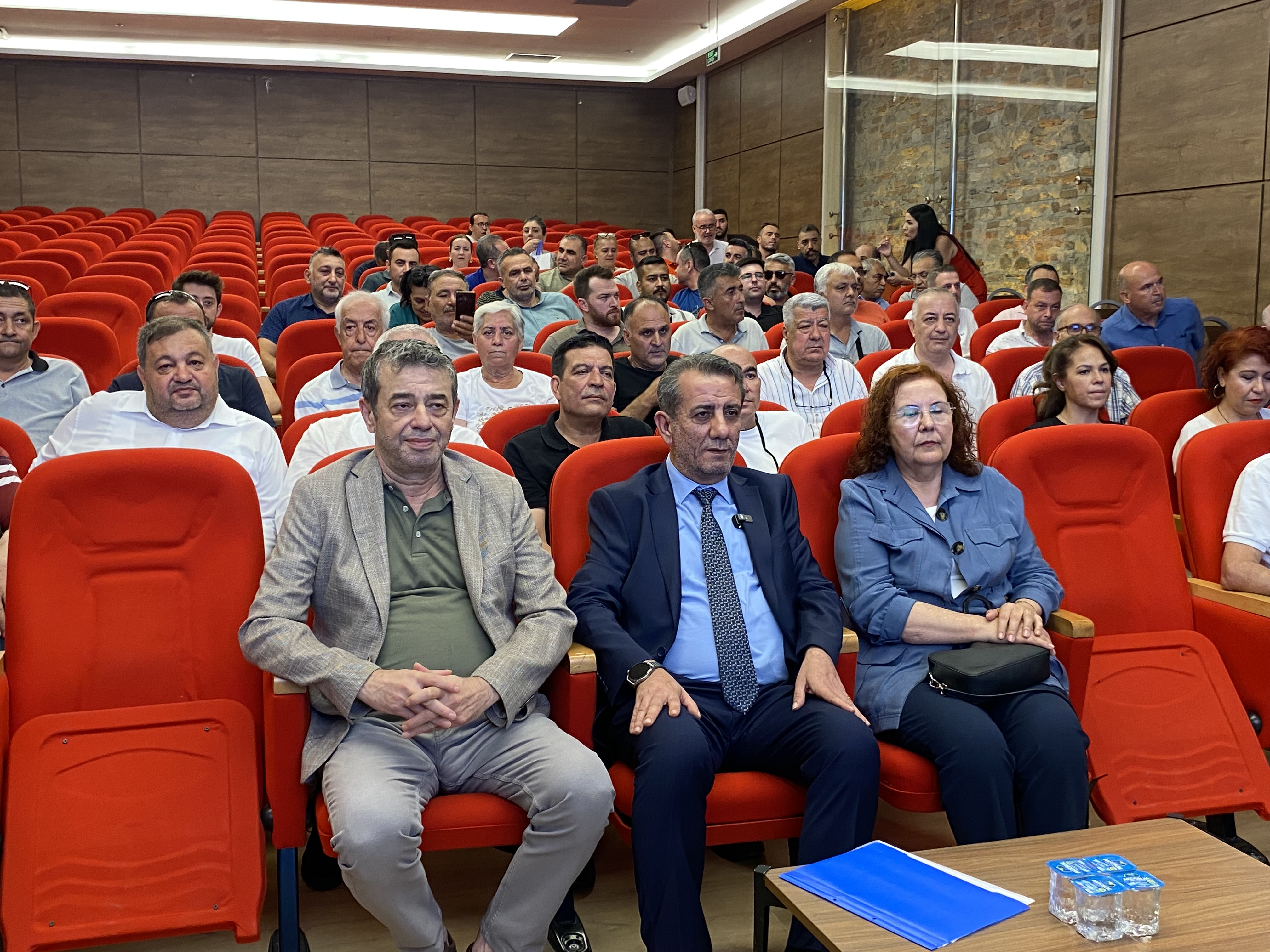 Efeler Belediyesi’nden teknolojik adım: Efem Kart ve Efe Mobil hayata geçti