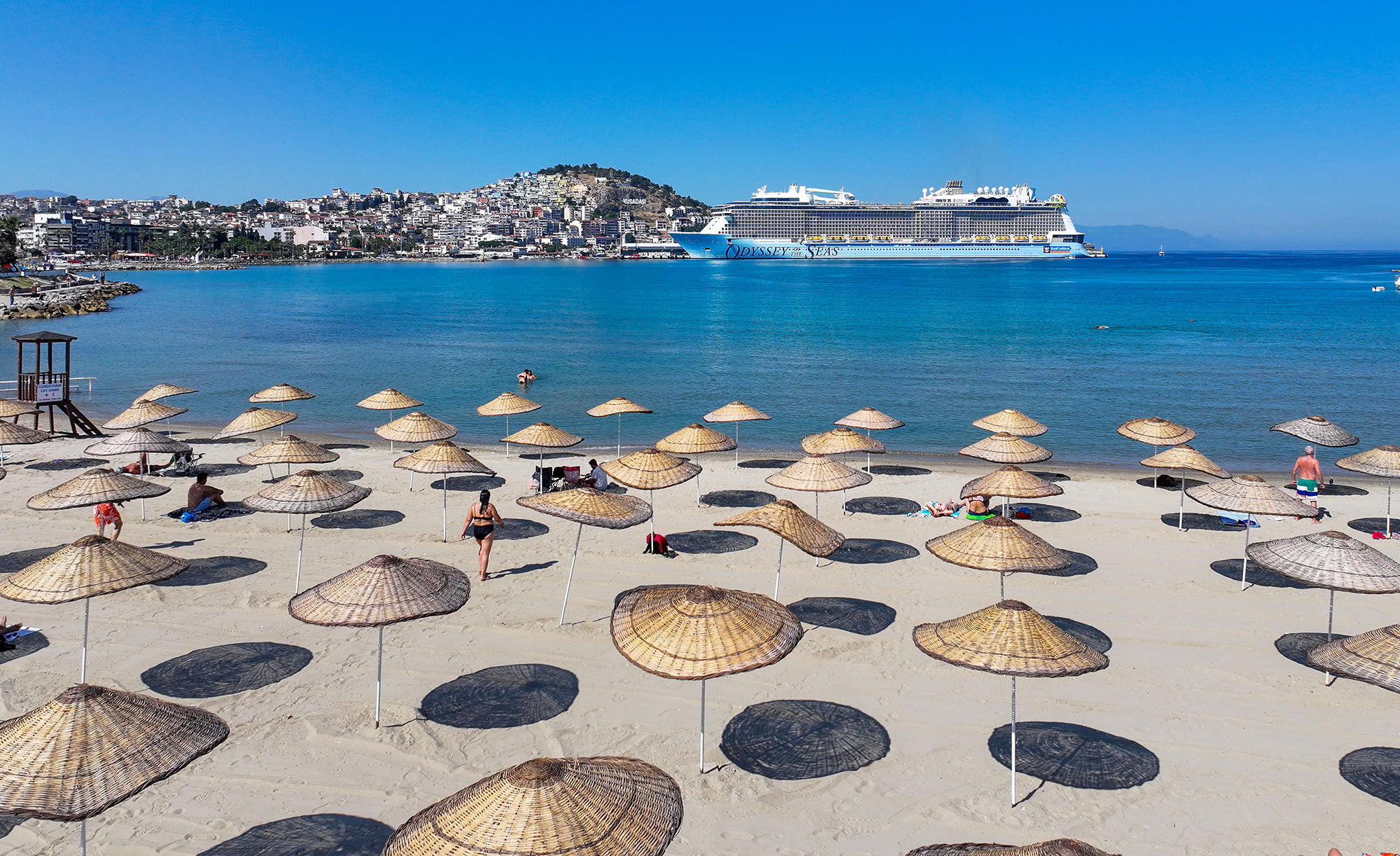 Kusadasinda Plajlar Turizm Sezonuna Hazir 573387 6A10F31B01E2Cb08426E7267B7Dd8Ada