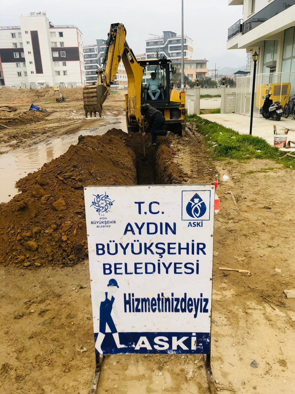 Nazillide Bir Sokakta Su Hatti Yenileniyor Muhtardan Uyari 574320 D6Cbd80De62D3B12357E370A58E4250B