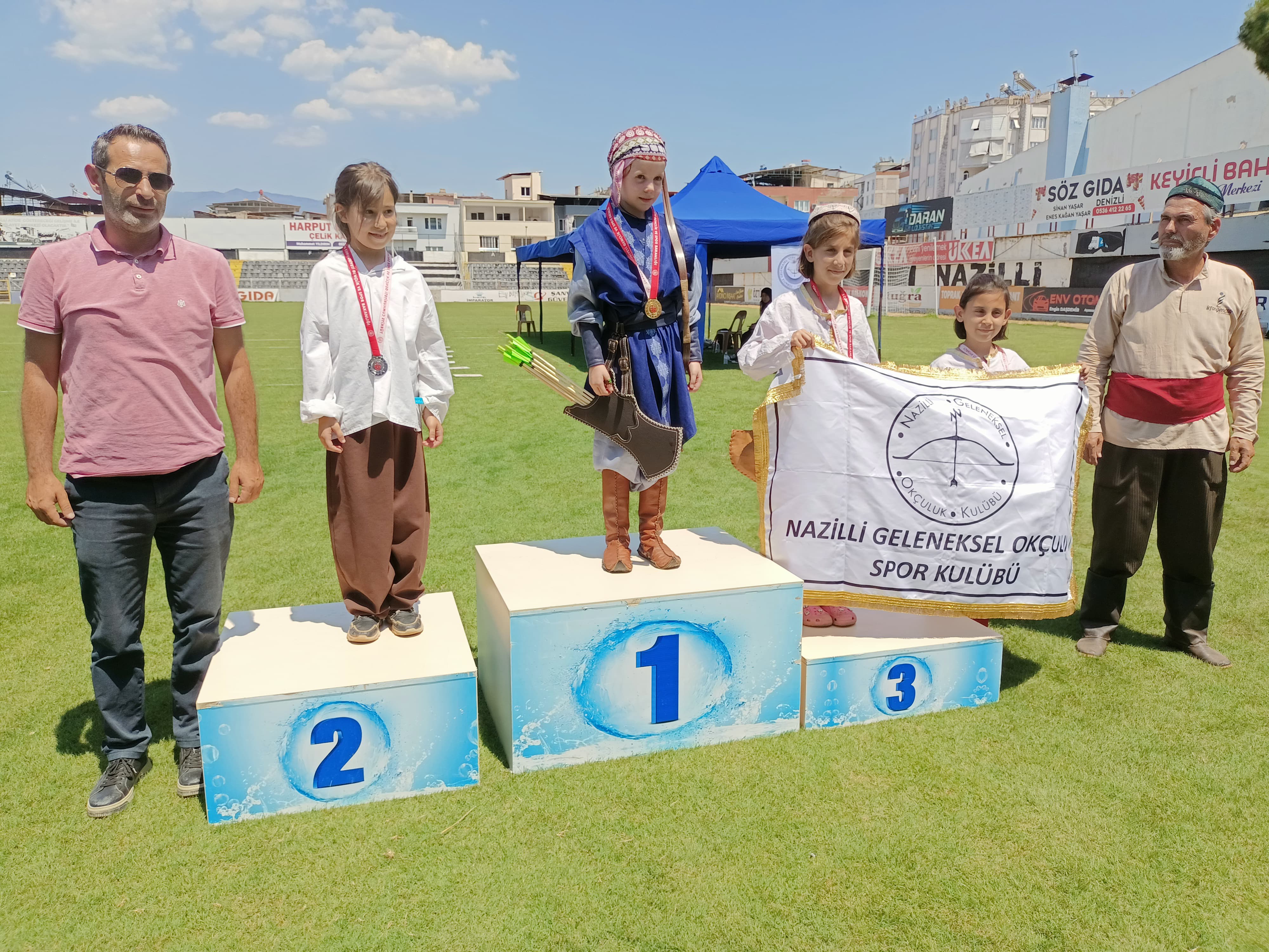 Nazillide Geleneksel Turk Okculugu Ruzgari Esti 574639 506Fcc28B872262814D69C18Bc7891F2