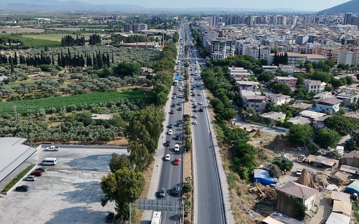 Söke'de trafik çilesi: Başkan Karataş, acil çözüm talep etti