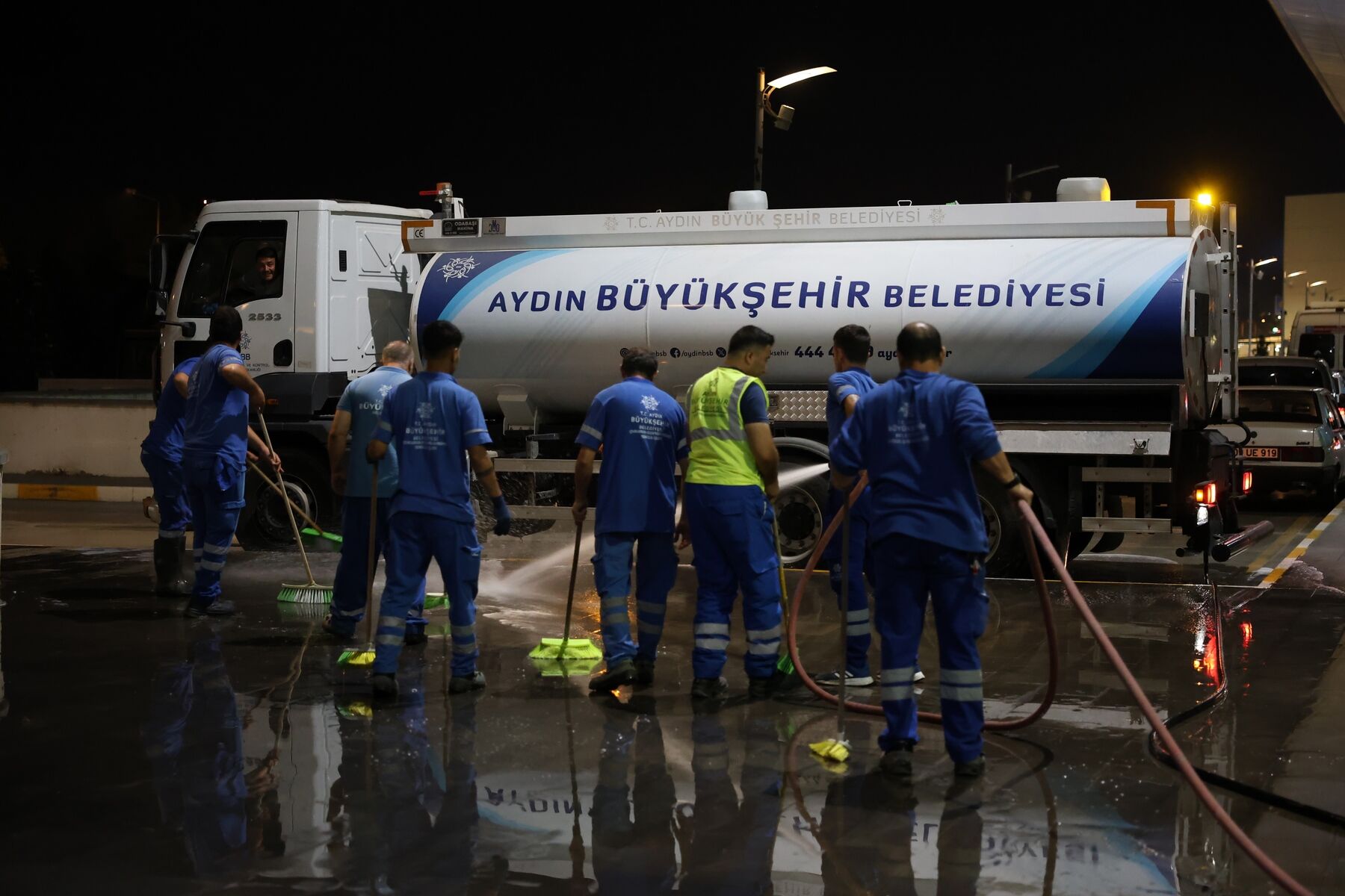 Temiz Otogar Guvenli Yolculuk Buyuksehir Belediyesi Piril Piril Aydin Icin Calismalarini Surduruyor 573527 Ac574Cb505C47Da896E0Df8567413029