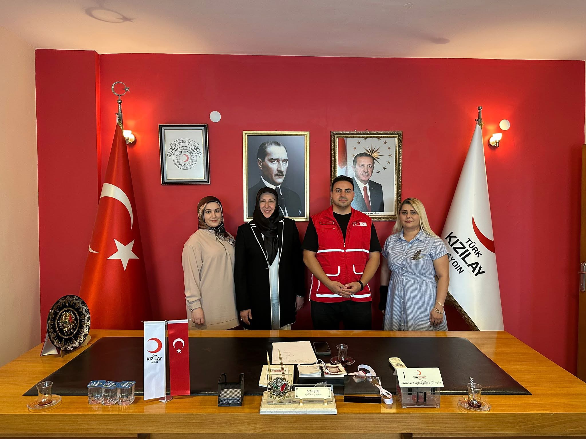 Turk Kizilay Aydin Duyurdu O Teskilata Yeni Baskan 574568 C3378C4B024Bf767F846F5A4128Fef3D