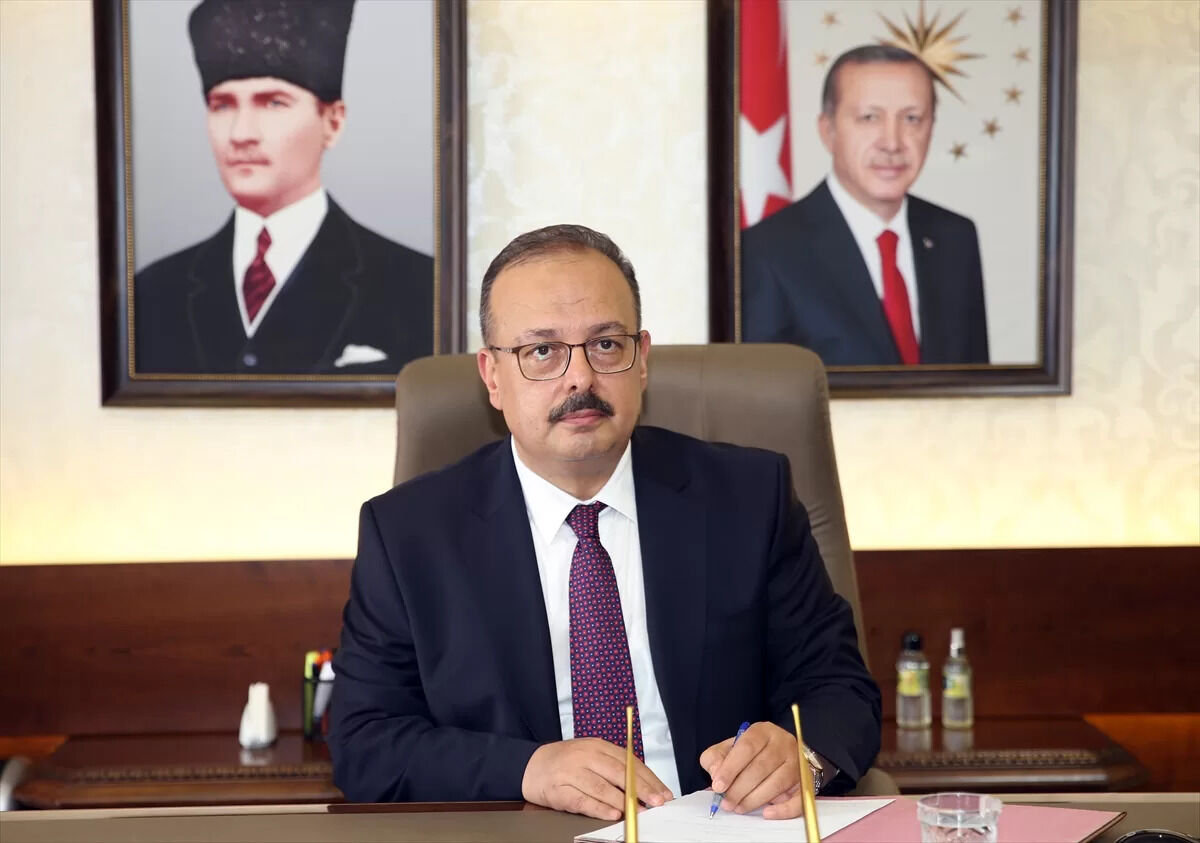 Vali Canbolat’tan ‘Aydın için birlik toplantısı’na övgü