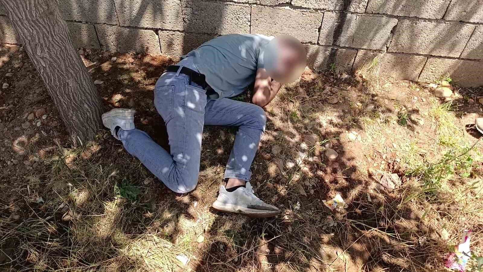 Mahallede zombi paniği! Dehşete düşen vatandaşlar telefona sarıldı