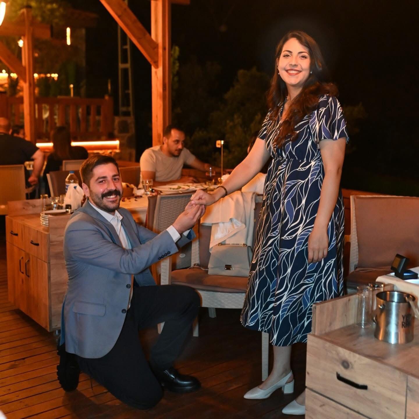 Aydın’da 10 yıl sonra gelen evlilik teklifi: Devlerin aşkı büyük olur!