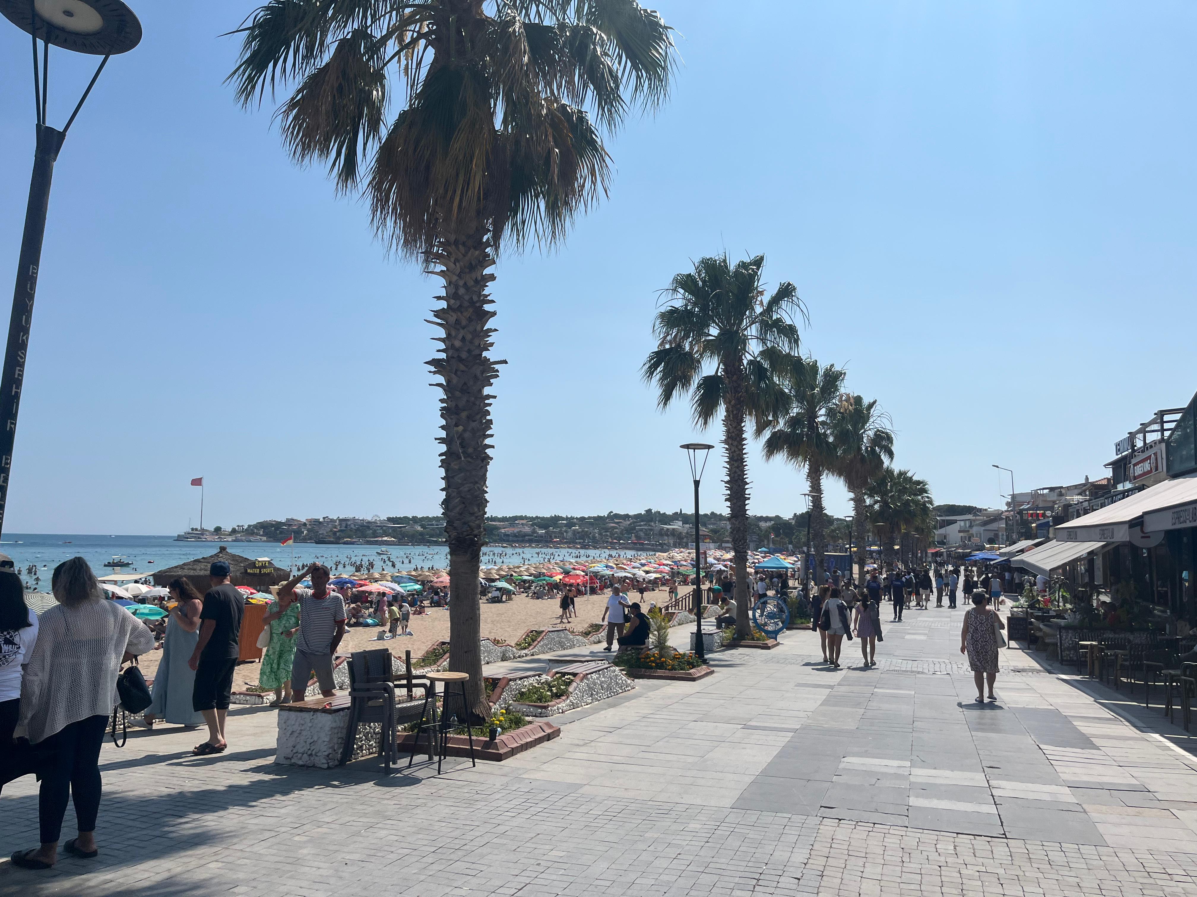 Tatilciler Didim’e akın etti