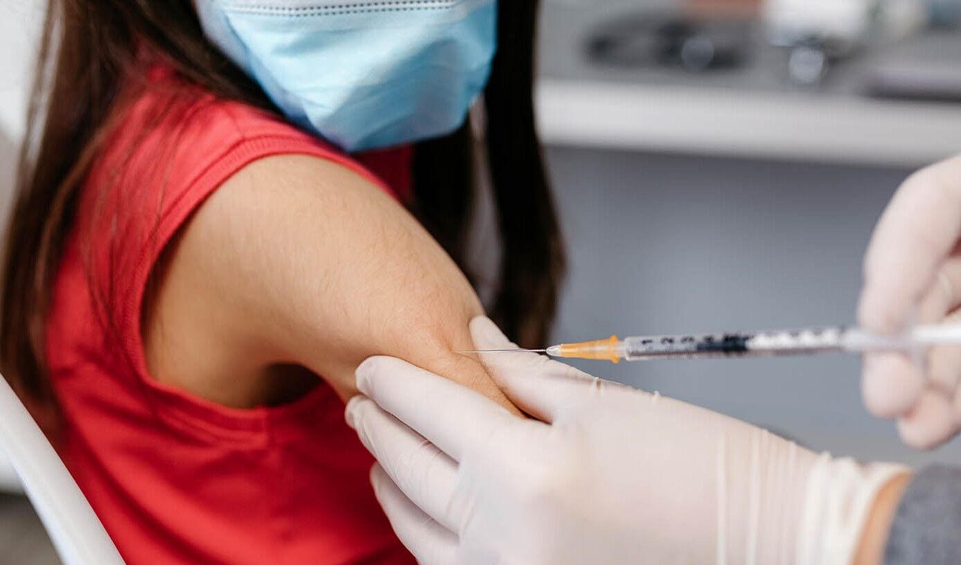 Covid-19 aşı sürecinin büyük zararı açıklandı! Milyonlarca çocuğun risk altında olduğu duyuruldu