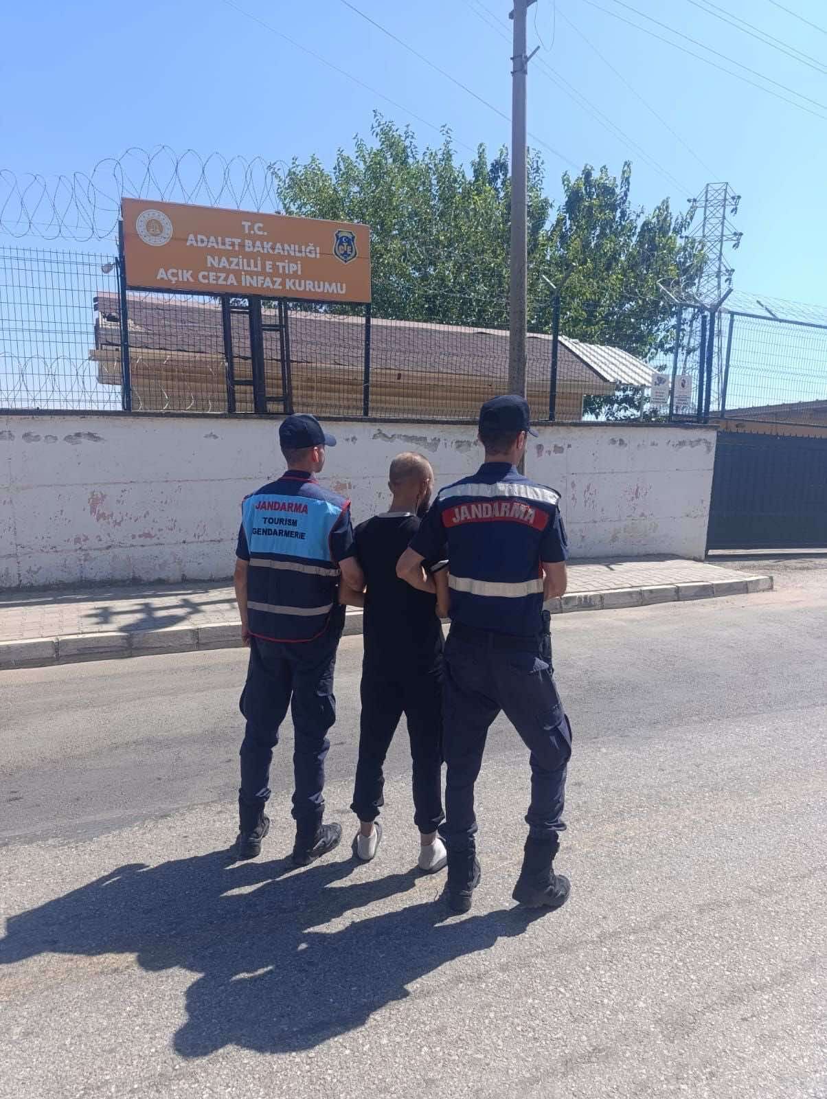 Aranan 3 kişi Aydın’da yakalandı