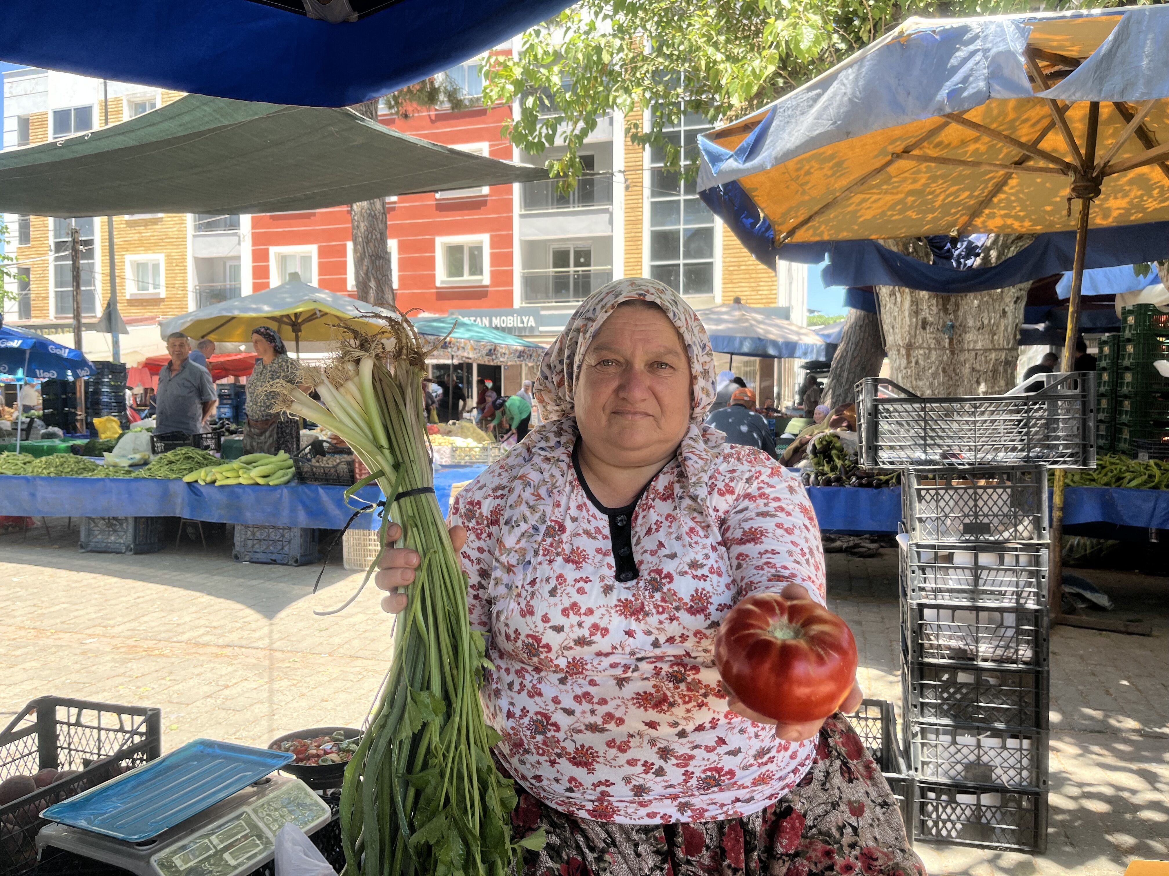 Ayaklari Rahatsizlaninca Tarladan Tezgaha Gecti 581606 17077D9D8439184663D68078B5Df1955