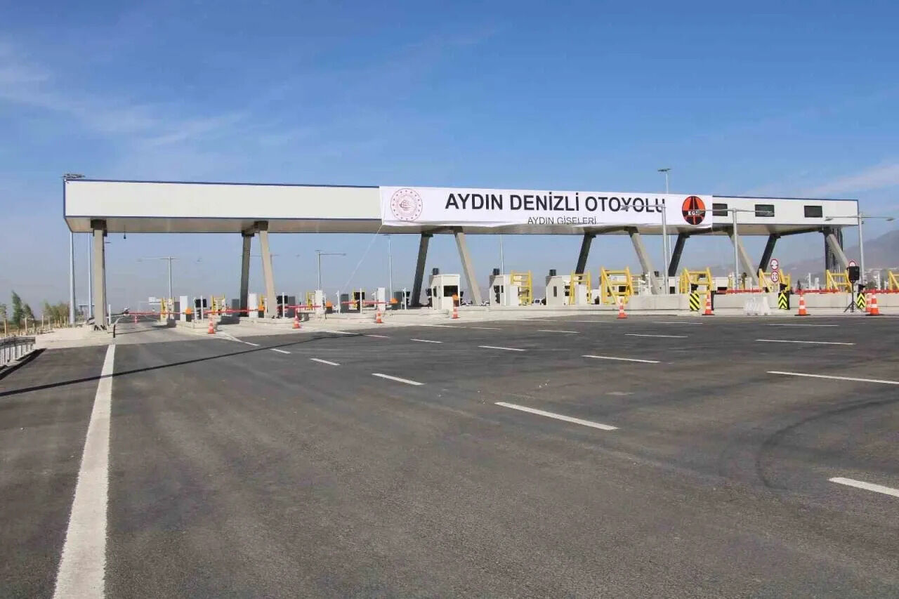 Aydin Denizli Otoyolundan Aksakliklar Bitmiyor Chpli Karakoz Aydin Denizli Otoyolundaki Sorunlara Dikkat Cekti Acilen Gerekli Onlemlerin Alinmasi Sart 584321 921518Ac1C464Db653Bd8C9871C85F52