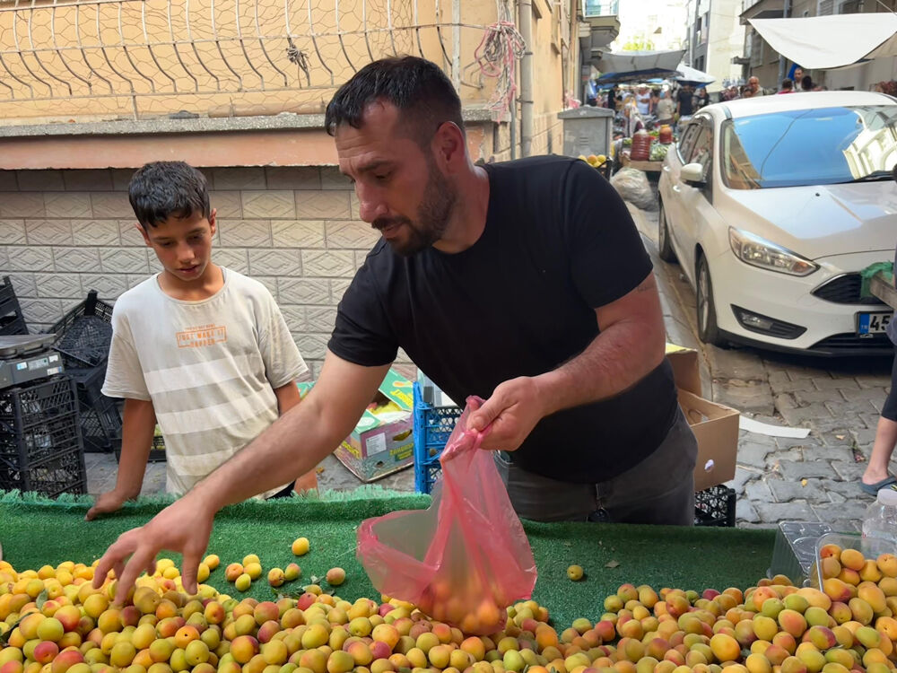 Aydın’da meyve fiyatları cep yakıyor