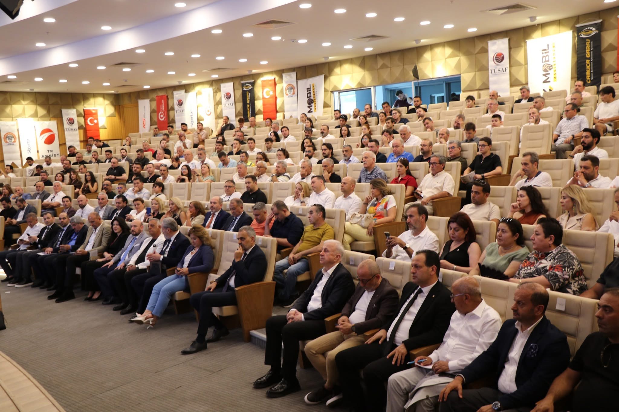 Aydın’da sigorta sektörünün öncüleri toplandı