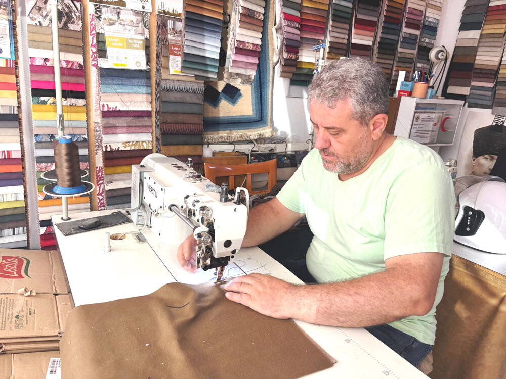 Aydın’daki koltuk döşemecileri çırak bulamıyor