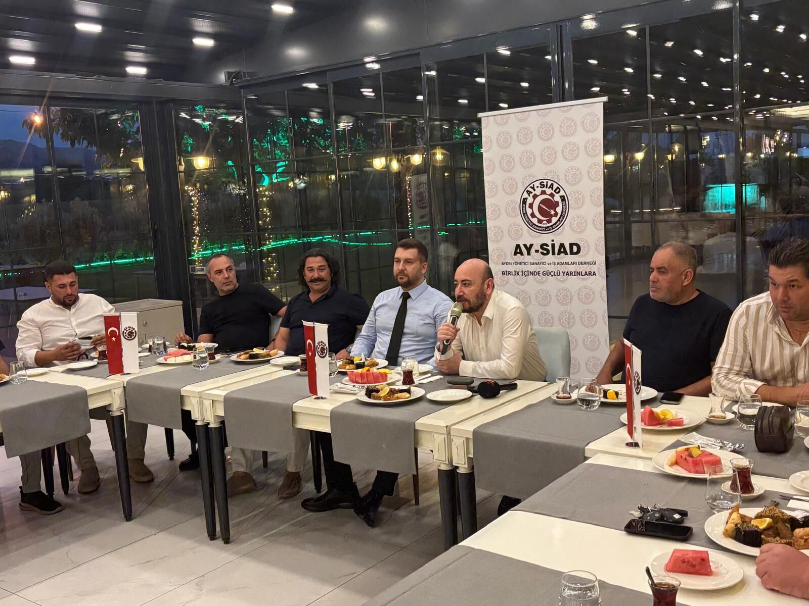 Aysiad 10Uncu Yilini Kutladi Uye Sayisi 100E Yukseldi Baskan Barisik Elimizden Ne Geliyorsa Her Zaman Buradayiz 586505 0809Fe69Eba109E757A658Fccdb48A5A