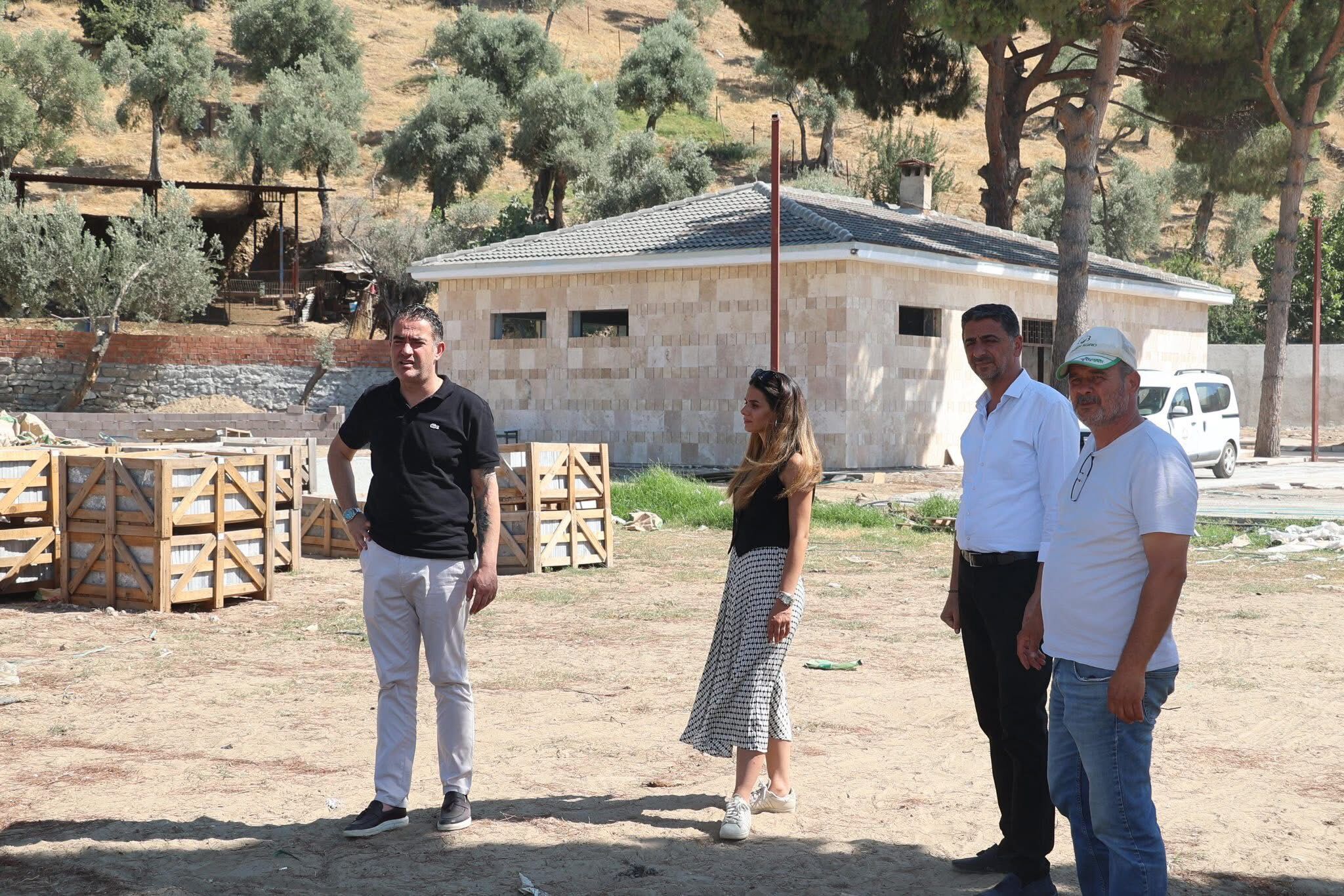 Baskan Arici Guduslu Sosyal Tesis Cok Yakinda Hizmetinizde 585875 09270Ced6D38764F88B9C3A9320F219F
