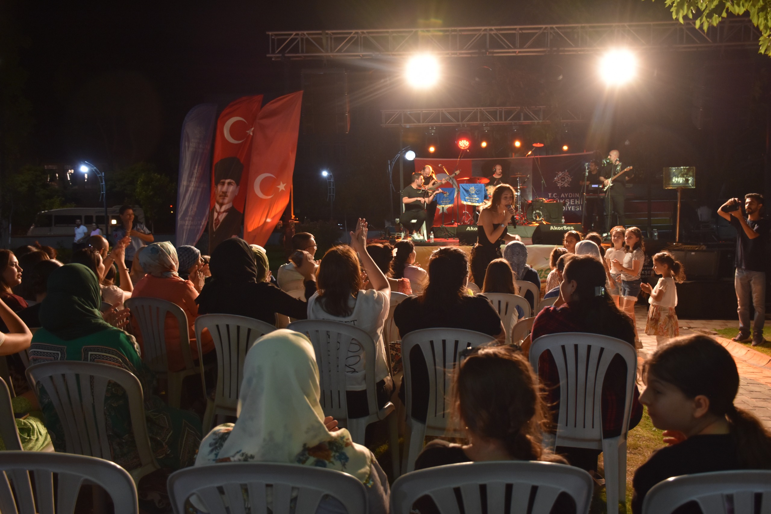 Baskan Cercioglu Germenciklileri Yaz Konseri Ile Bulusturdu 580342 784E57E00149E836629Fe9125C80Dff1