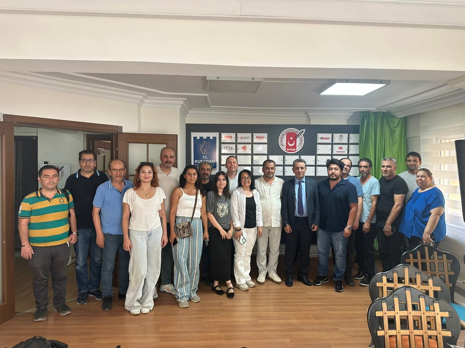 Başkan Yetişkin’den Kitap Kafe açıklaması! Atay’ın projesi Kitap Kafeler’in akıbeti ne olacak?