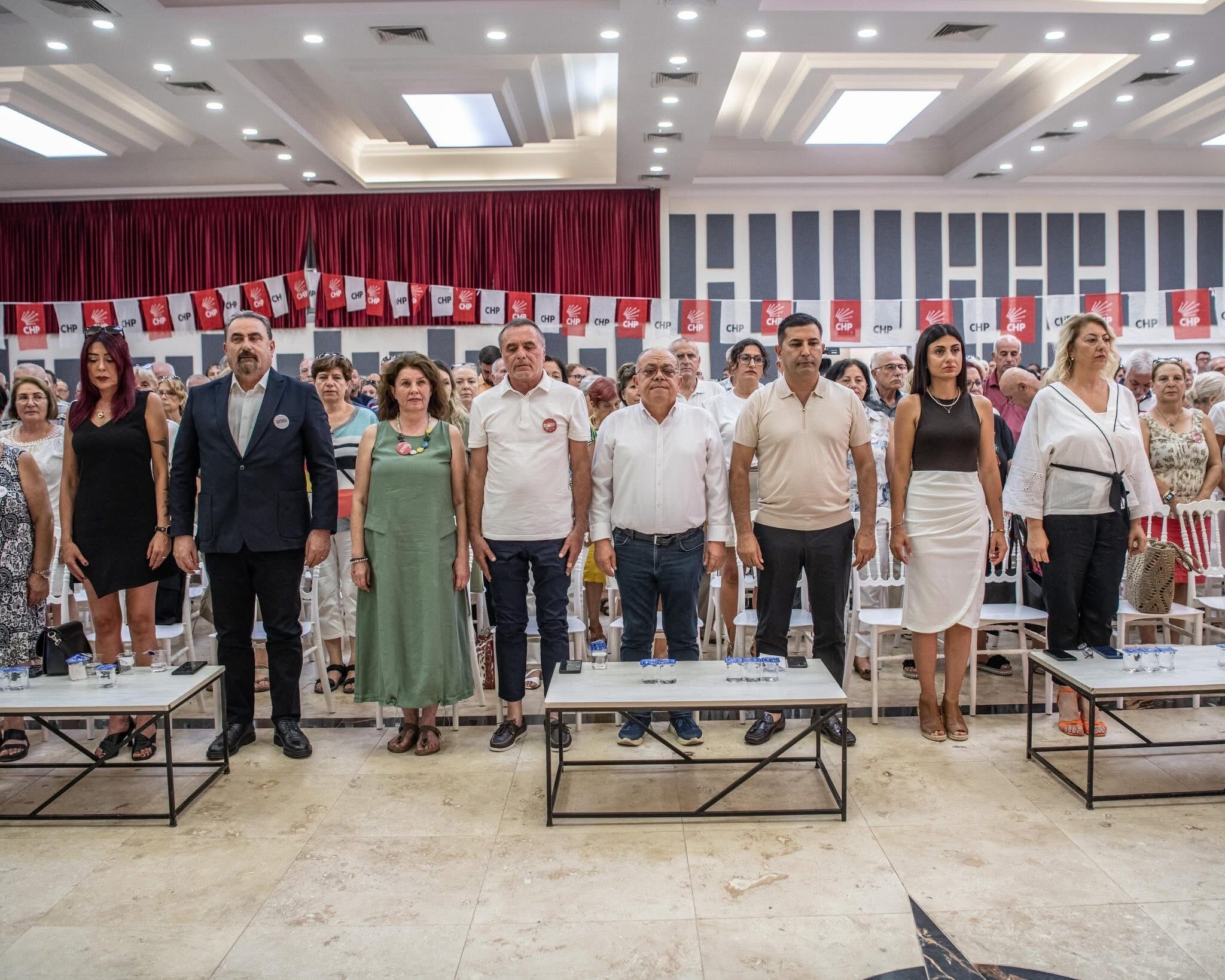 Chp Kusadasinda Birliktelik Mesaji Baskan Gunelden Partililere Coskulu Cagri 584836 568Ad96C9Ad73F045E0Af7Ed8C64Be09