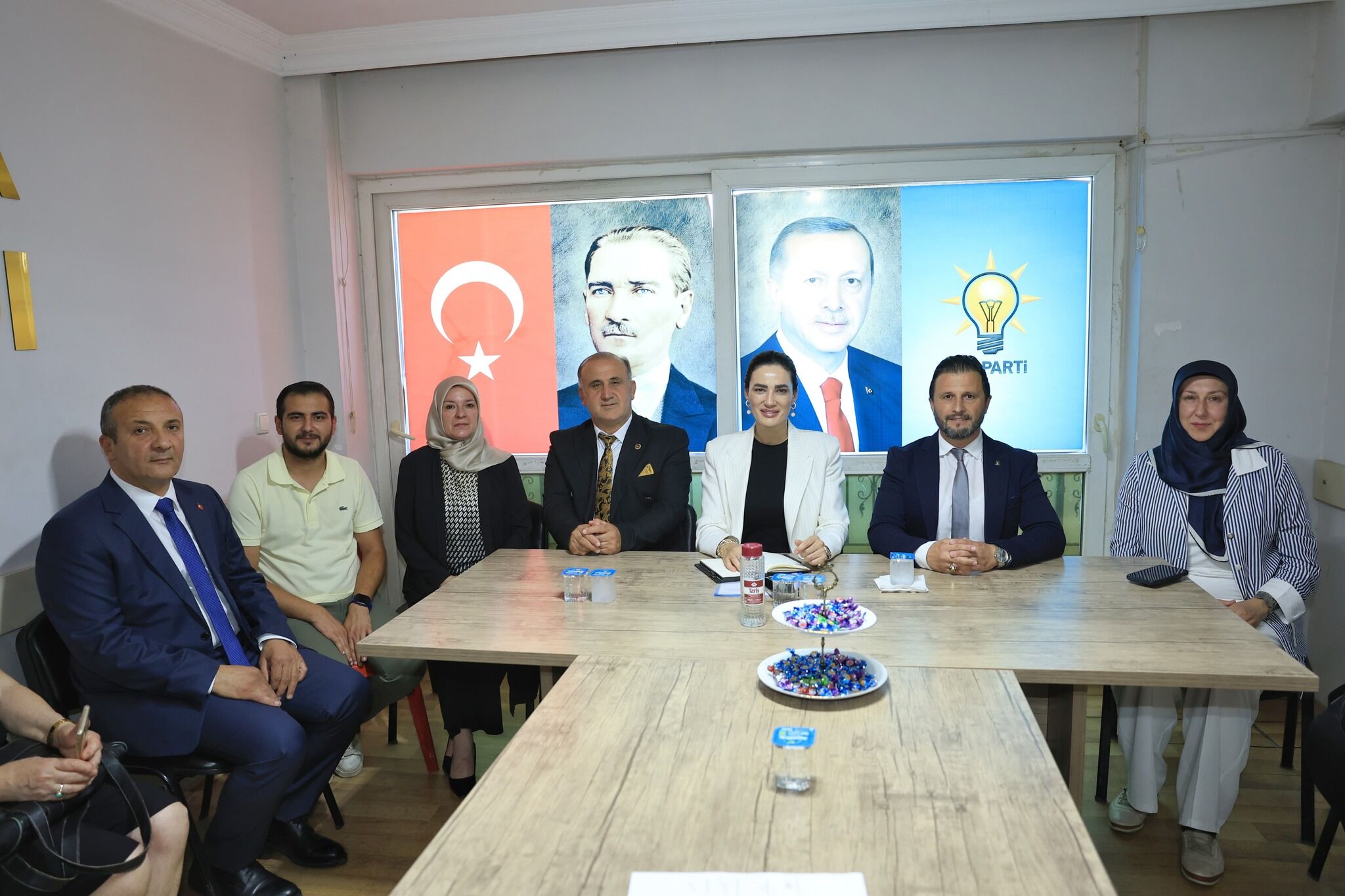 Incirliovada Ak Parti Danisma Meclisi Toplantisi Gerceklestirildi Saribas Incirliovada Yapilacak Projeleri Degerlendirdi 581666 934851Fda7B397Ad2295F3A0Ad579606