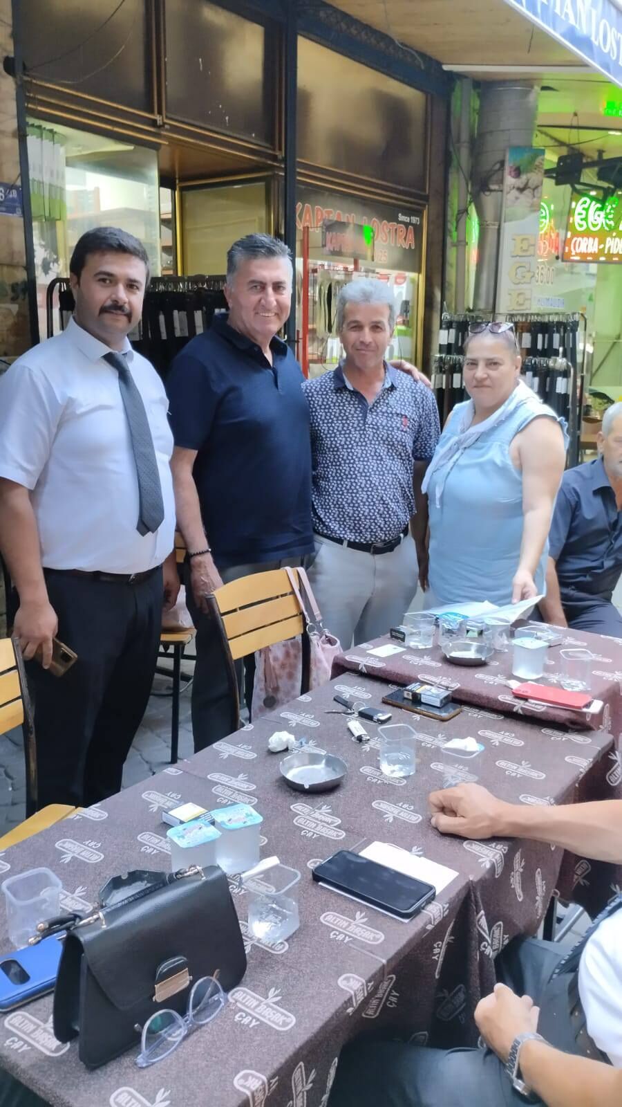 Incirliovada Muhtar Iyi Partiye Katildi Baskan Erturk Rozetini Takti 584819 4Ce05E148805348Ca5D51957E78F0743