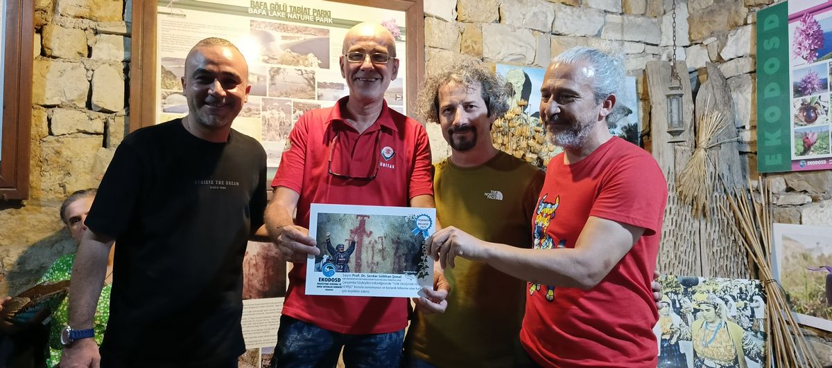 Kusadasinda Yok Olustan Yon Verise Soylesisi Gerceklesti Turkiyenin Bitki Cesitliligine Dikkat Cekildi 583009 6D3319A226569E8Edaec33C3B91Db083