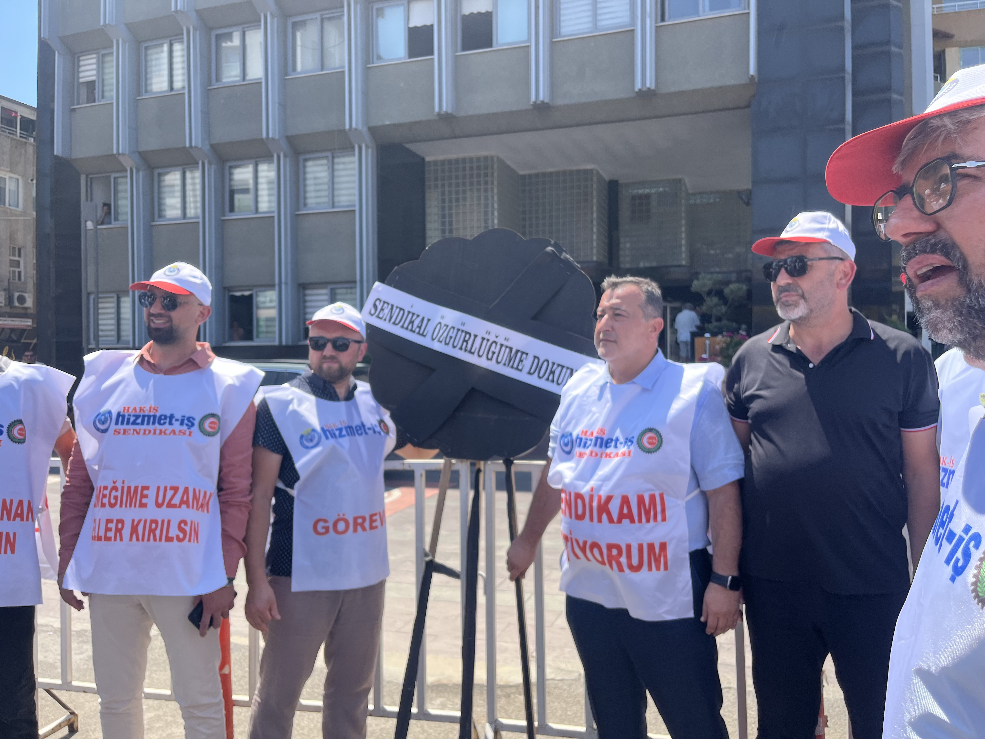 Nazilli’de sendika üyelerinden mobbing tepkisi 