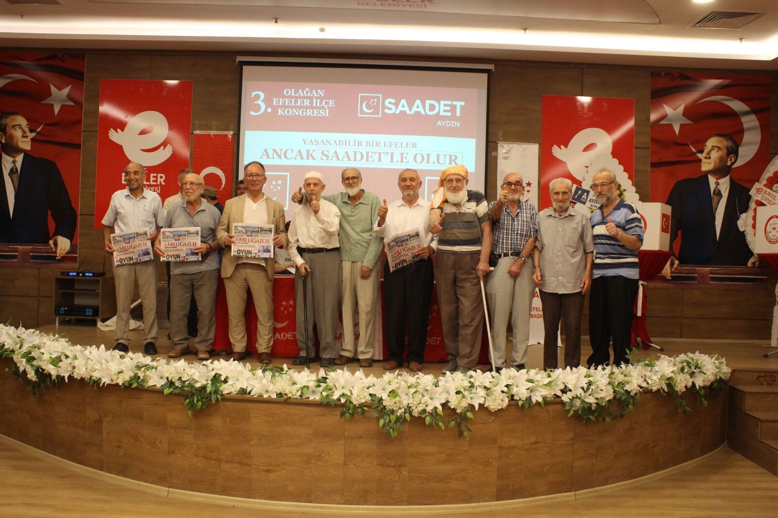 Saadet Partisi Aydın Efeler'de bayrak değişimi