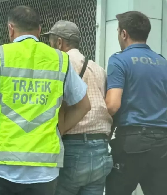 Şehirde yaşlı sapık alarmı! Gizli görüntüsünü çektiği kadınlarla zorla birlikte oluyormuş
