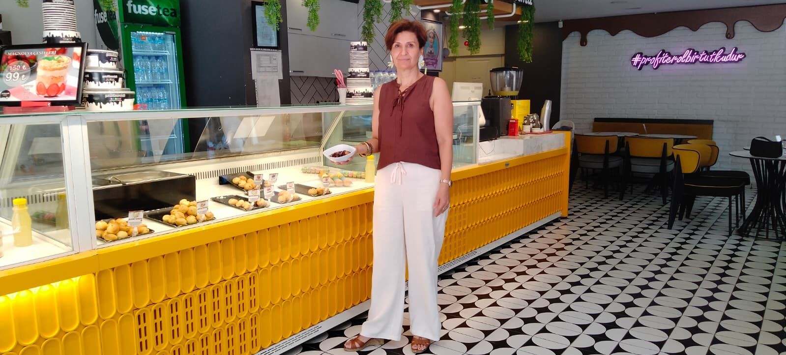 Aydinda Bayat Tatli Uyarisi Yapildi Efeler De Profiterol Satislari Artti 591948 D0Bee871B5F673096E58D39Ab3A39181