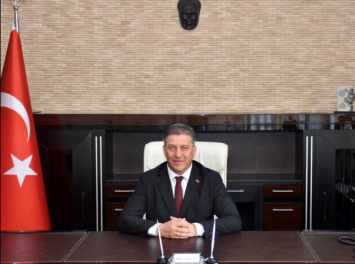 Aydın’da soruşturma geçiren müftüye başarı belgesi 