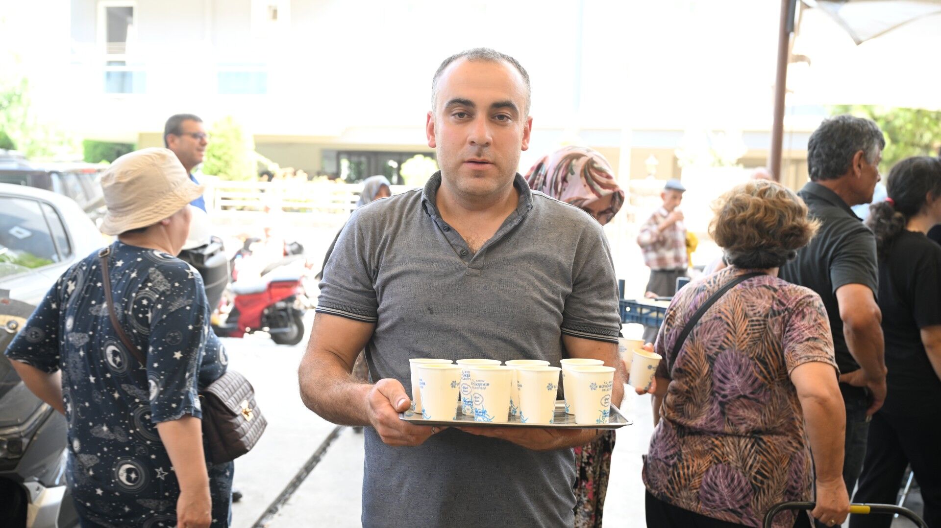 Aydınlılar sıcak havalarda "Büyükşehir" ile serinlemeye devam ediyor