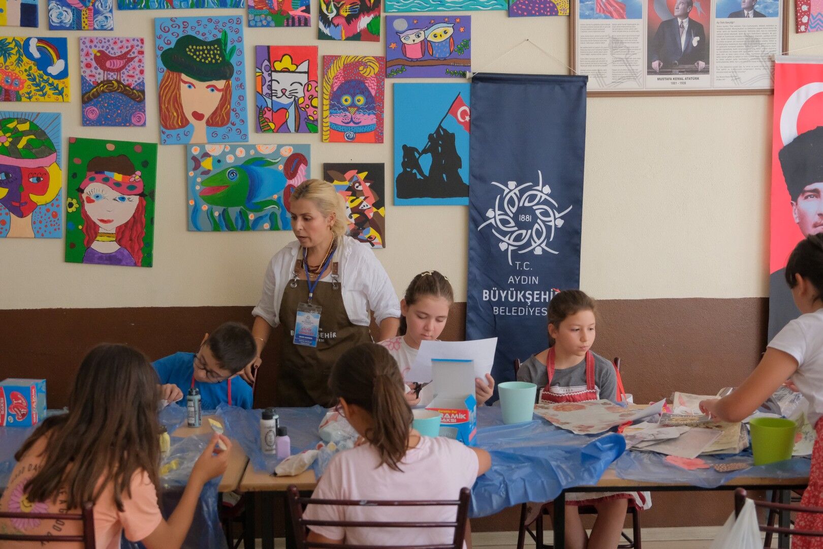Başkan Çerçioğlu’ndan yaz kurslarında yaratıcı ruhlara destek