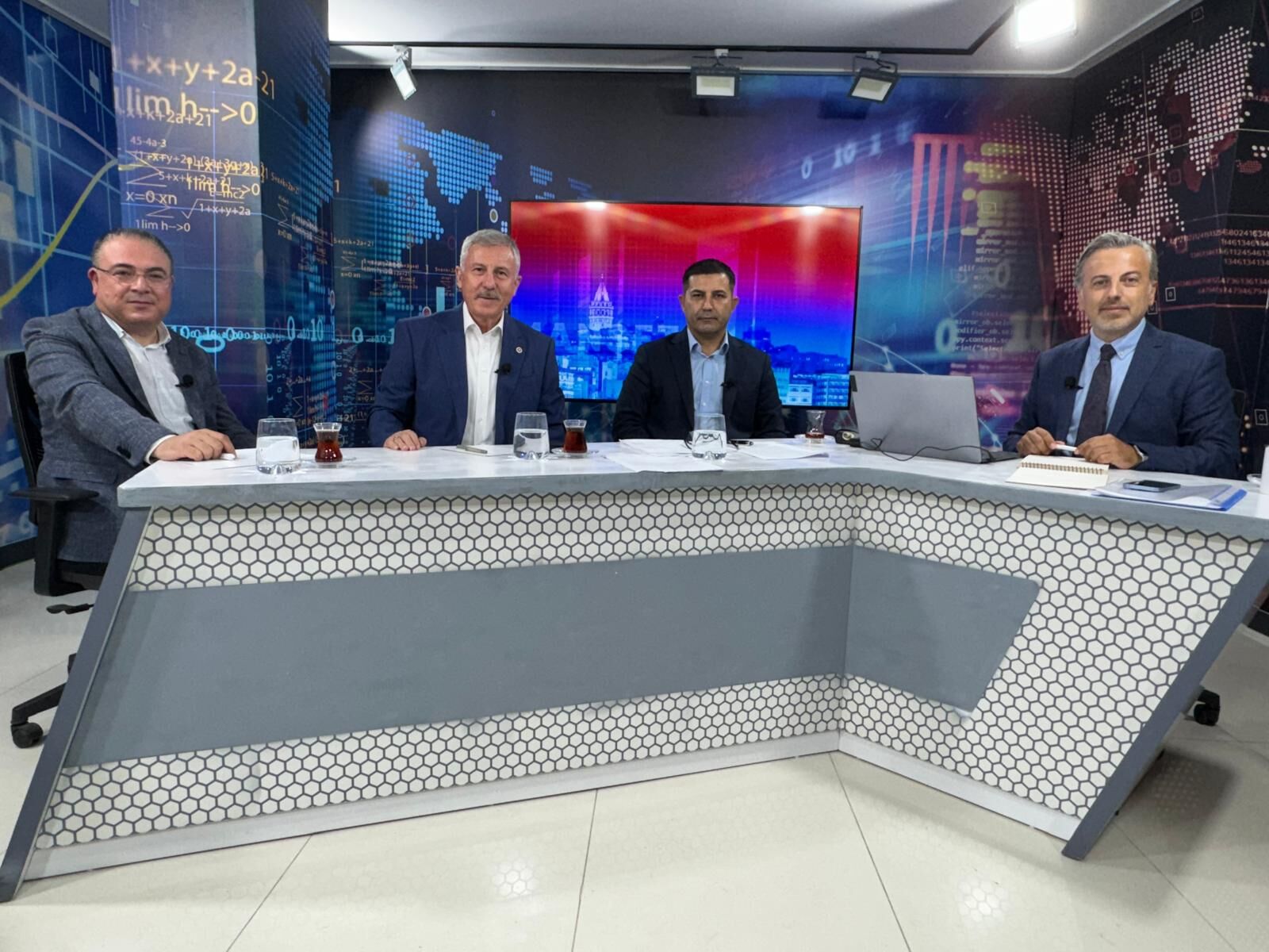 Başkan Ömer Günel: “Biz rantı ortadan kaldıran bir imar revizyon planı hazırladık”
