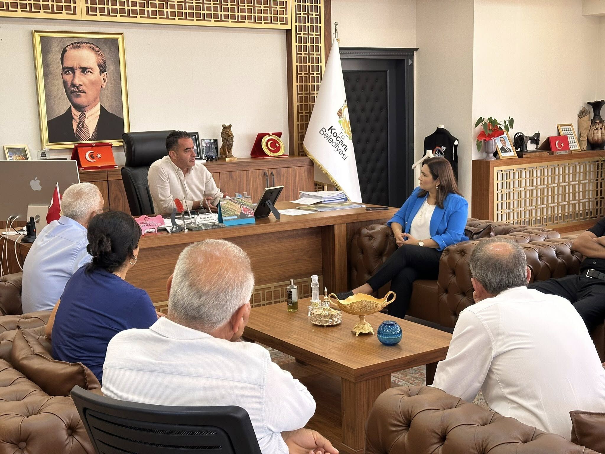 Başkan Özgür Arıcı CHP heyetini makamında ağırladı